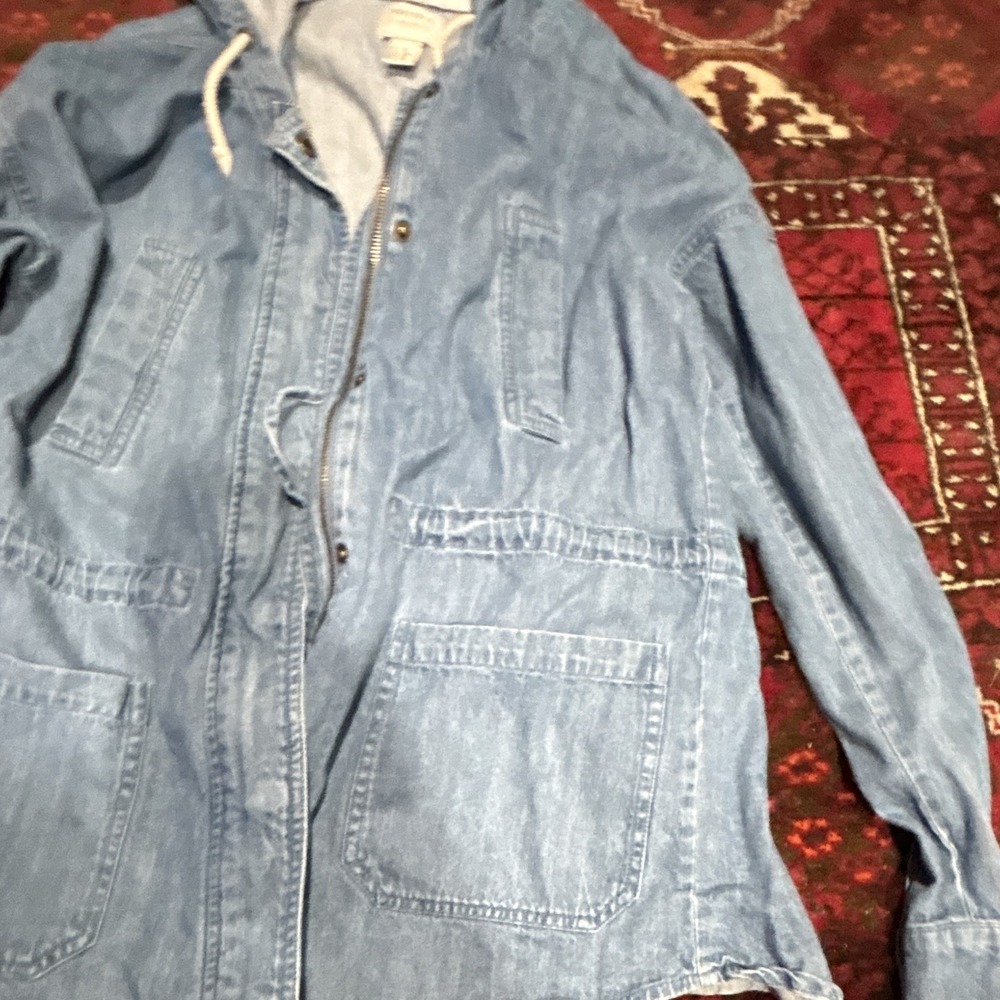 F21 Size M - Picture 5 of 6
